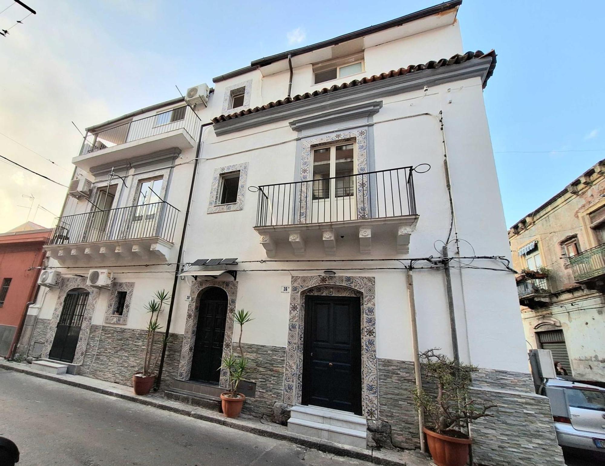 Eruption1669 Apartment Catania Ngoại thất bức ảnh
