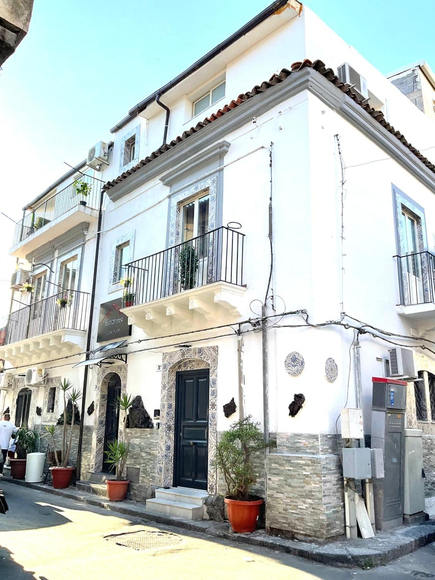 Eruption1669 Apartment Catania Ngoại thất bức ảnh